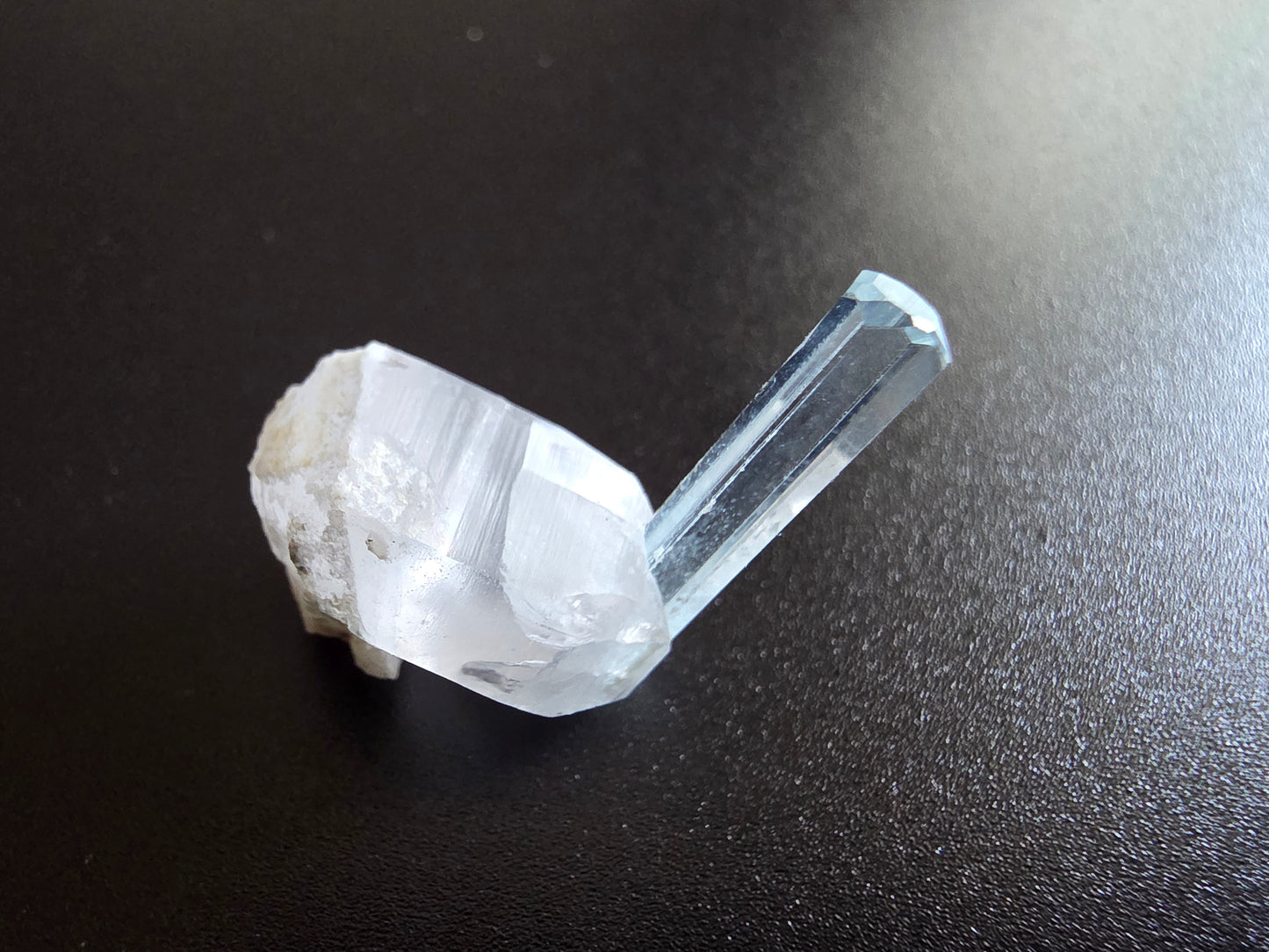 22 - Aigue-marine Cristal Roche