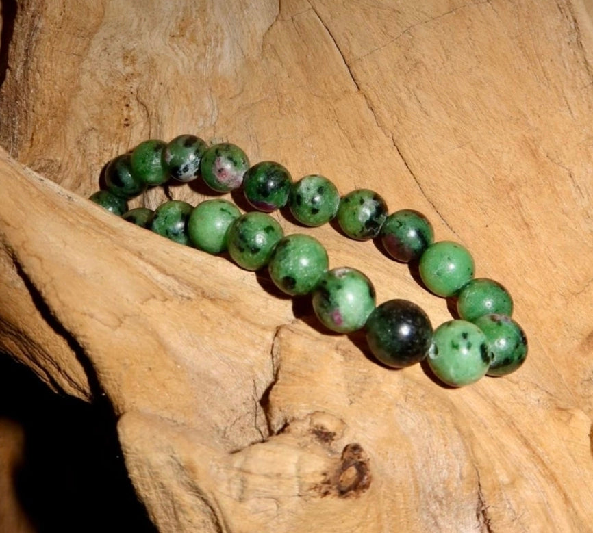 Bracelet en Rubis Zoïsite de perles de 10mm Cristal Roche