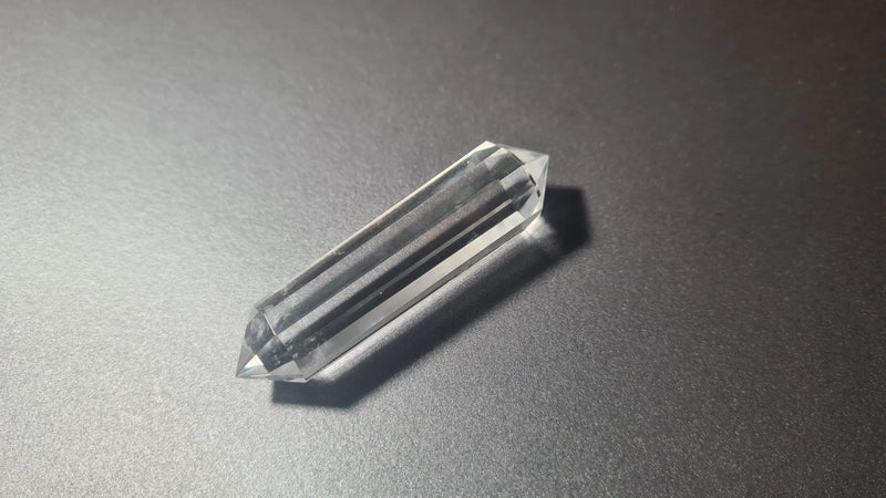cristal pierre précieuse