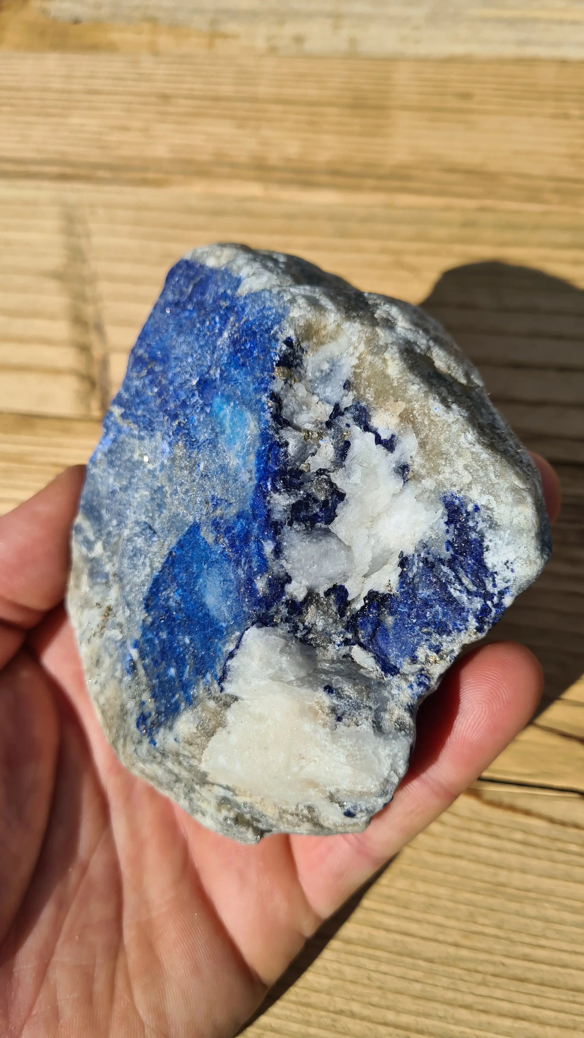 Pierre de lapis-lazuli brute de 640g Lapis-Lazuli