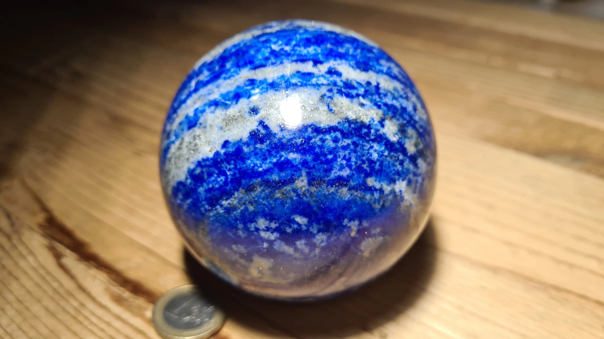 Sphère de 81mm de lapis-lazuli Lapis-Lazuli