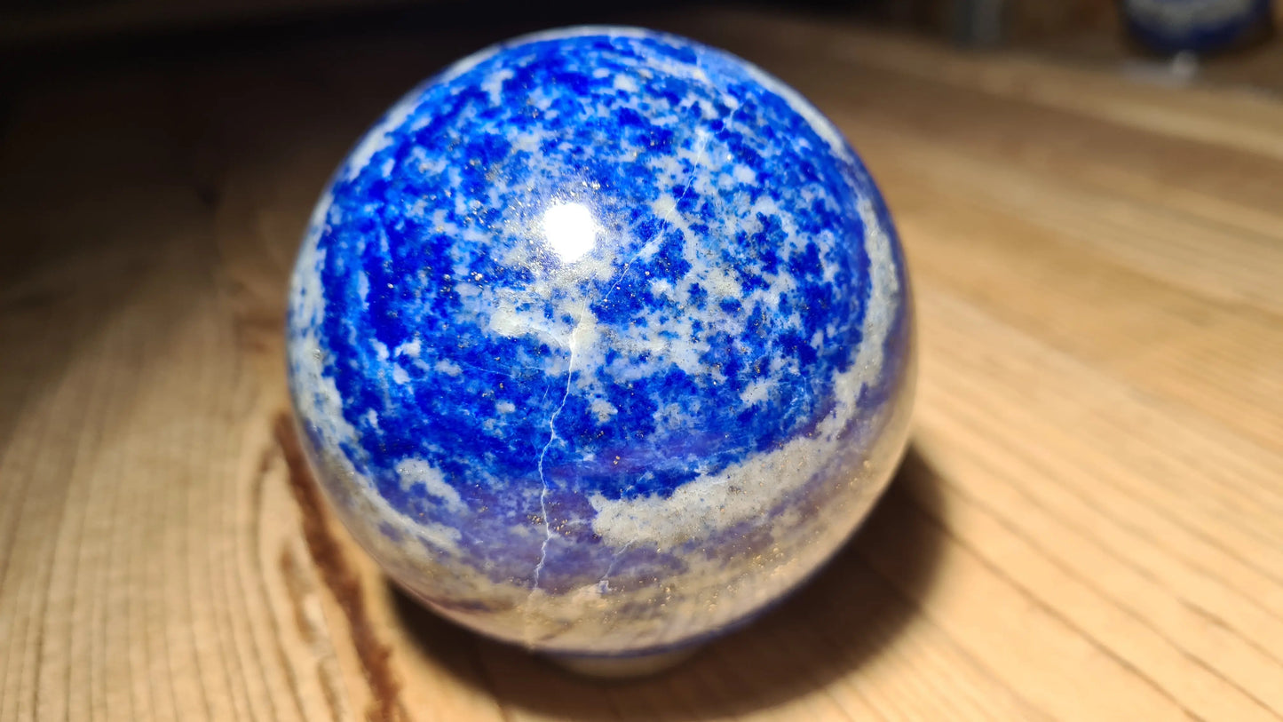 Sphère de 81mm de lapis-lazuli Lapis-Lazuli