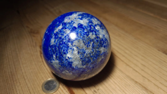 Sphère de 84mm de lapis-lazuli Lapis-Lazuli
