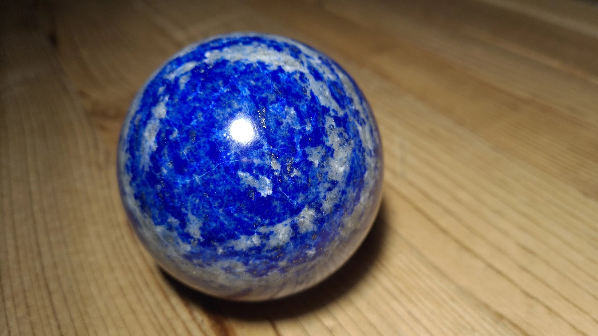 Sphère de 81mm de lapis-lazuli Lapis-Lazuli
