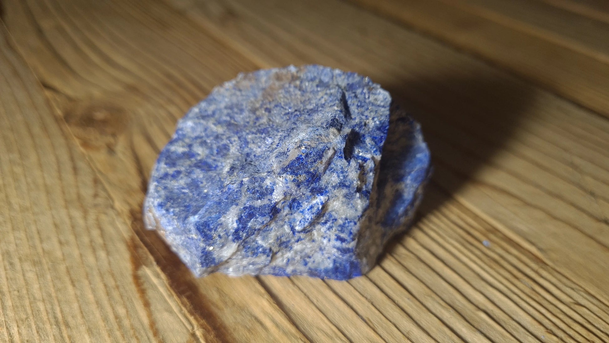 Pierre de lapis-lazuli brute de 150g Lapis-Lazuli