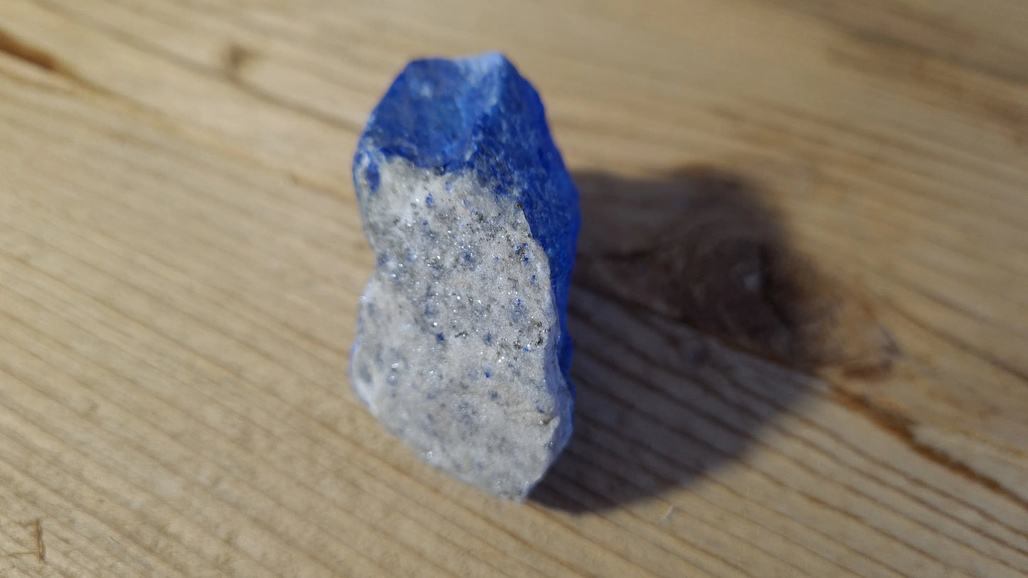 Pierre de lapis-lazuli brute de 74g Lapis-Lazuli