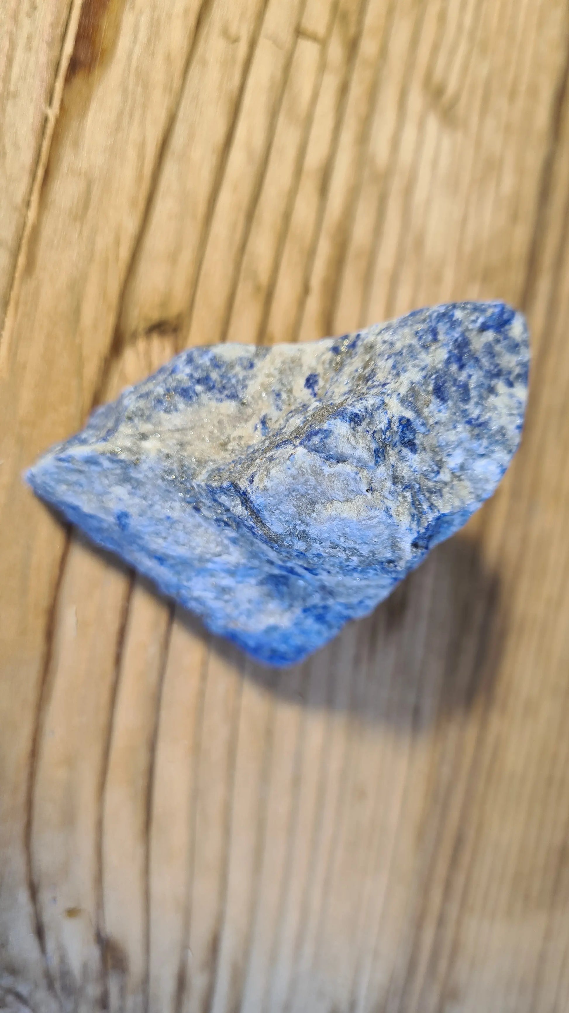 Pierre de lapis-lazuli brute de 81.6g Lapis-Lazuli