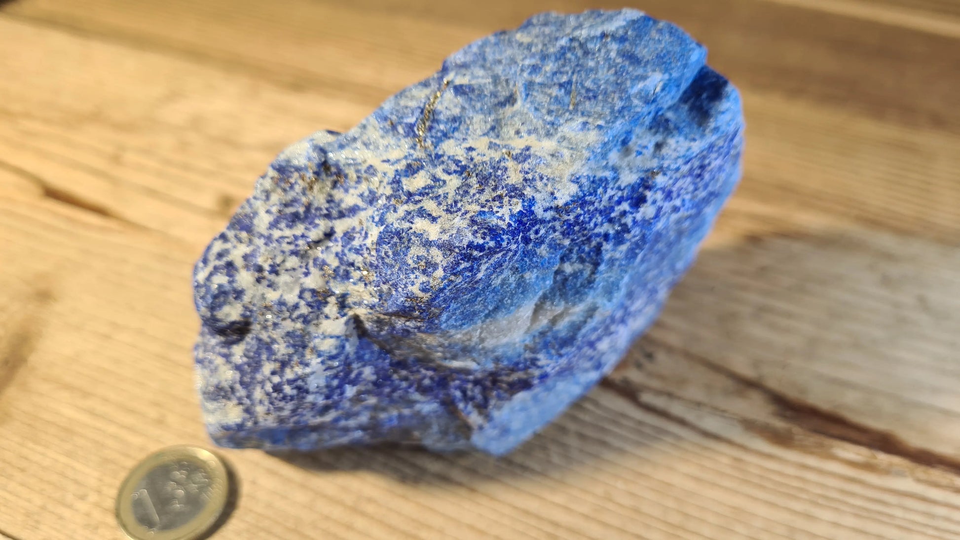 Pierre de lapis-lazuli brute de 646g Lapis-Lazuli