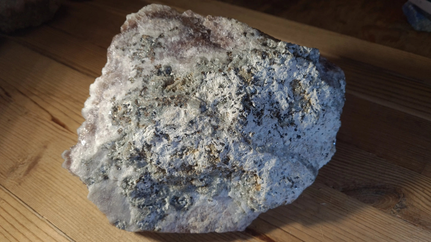 Amas de cristaux quartz fantômes, améthyste et calcite, 2784g, 25x19cm Cristal Roche