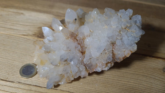 Amas de cristaux de quartz 712g, 13.5x9cm Cristal Roche