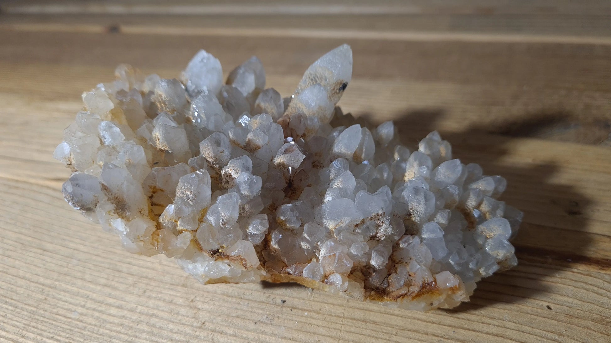 Amas de cristaux de quartz 712g, 13.5x9cm Cristal Roche