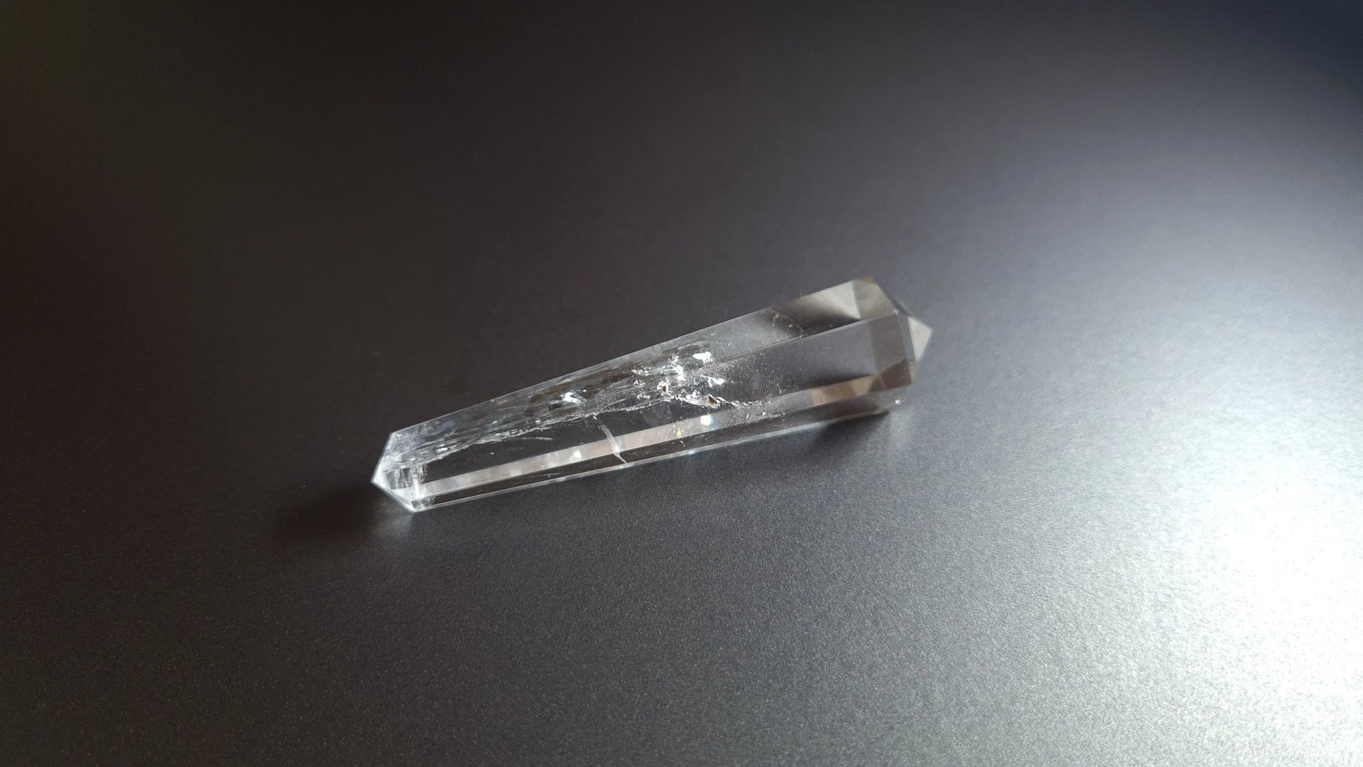 Cristal de quartz - 6 facettes - 6.8 x 1.7 cm - 19.8 g Ma boutique