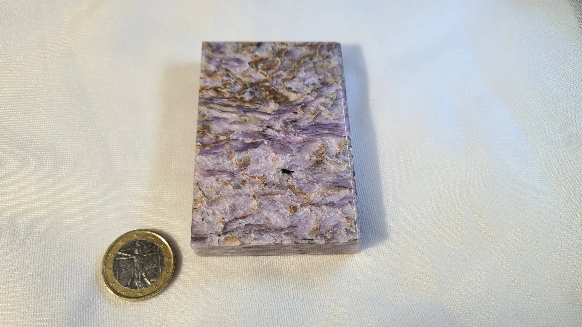Plaque de charoïte 1.3x5x7.5cm Cristal Roche