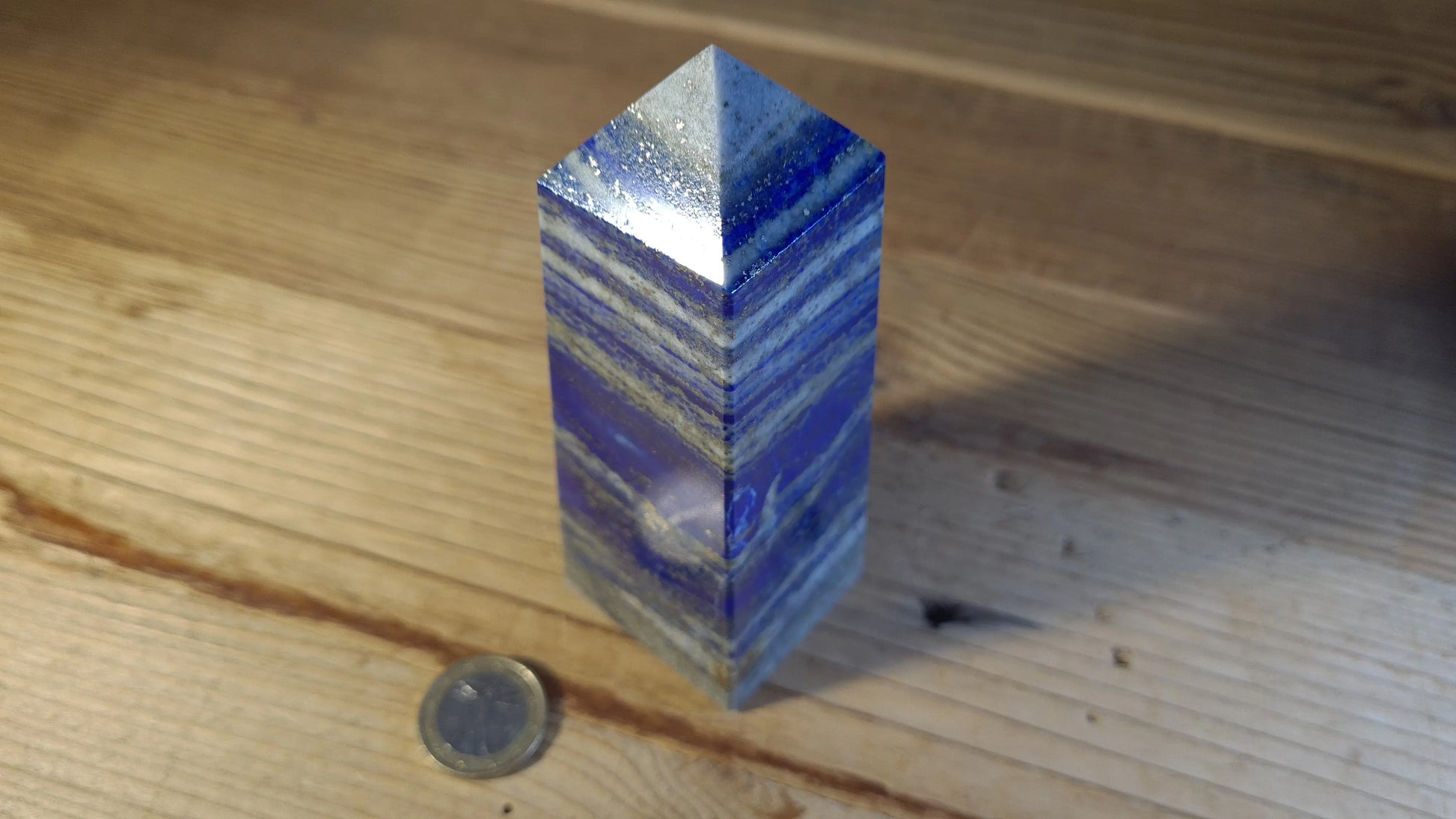 Tour / Obélisque 4 faces, 13.2cm, lapis-lazuli Cristal Roche