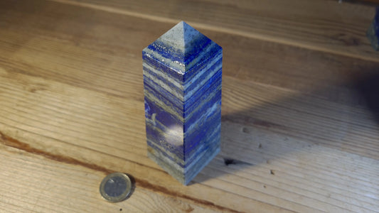 Tour / Obélisque 4 faces, 13.2cm, lapis-lazuli Cristal Roche