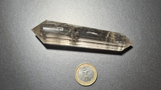 Cristal de quartz fumé - 16 facettes - 10.3 x 2.3 cm - 79.8g Ma boutique