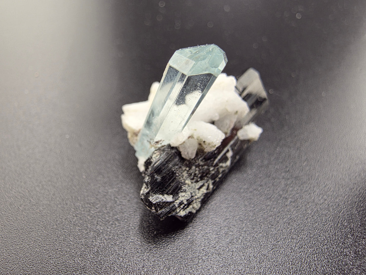 4 - Aigue-marine Cristal Roche