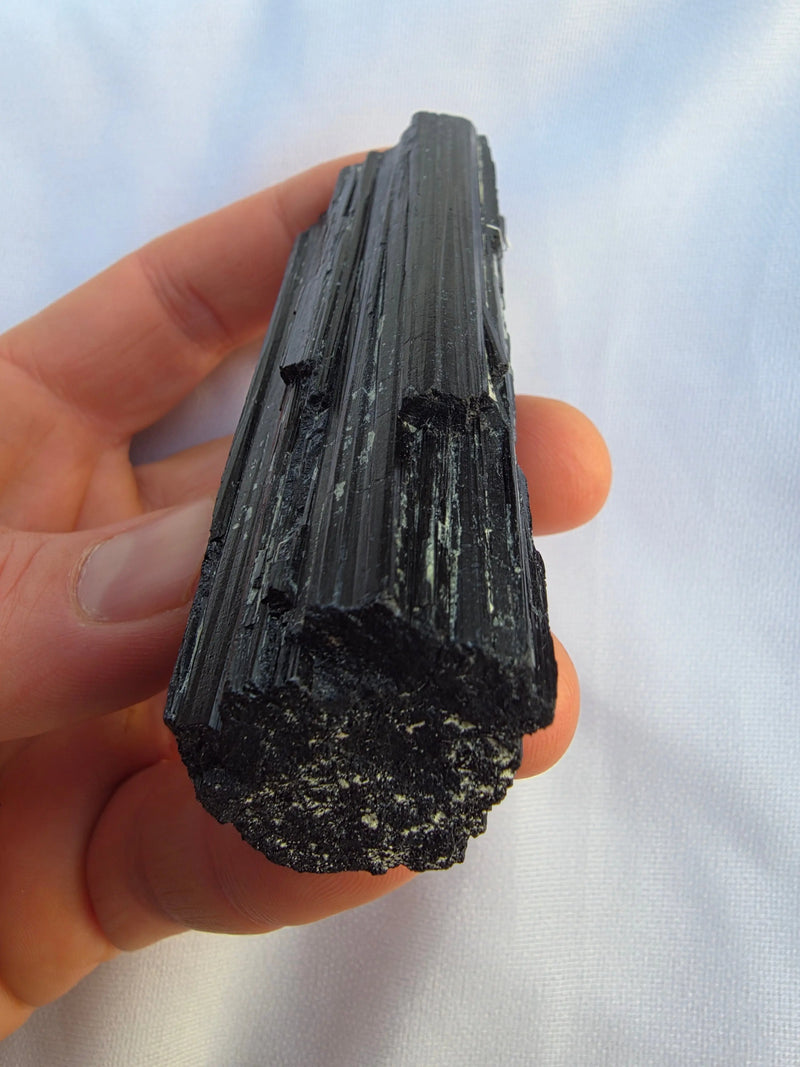 Cristal de tourmaline noire Cristal Roche