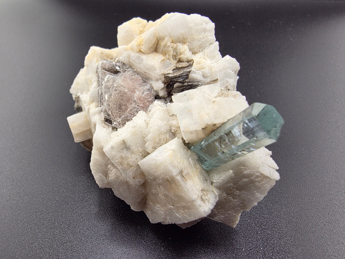 1 - Aigue-marine Cristal Roche