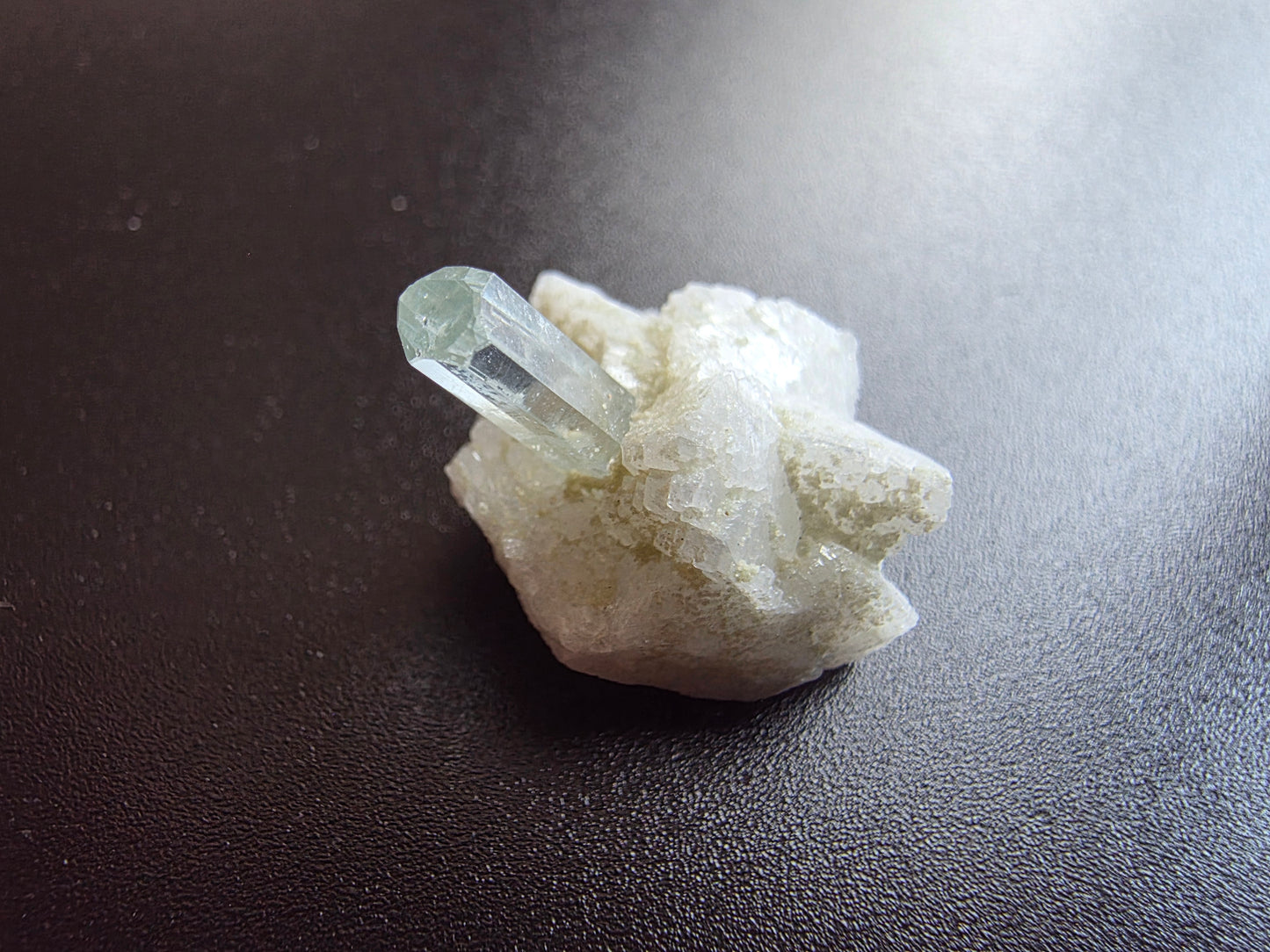 5 - Aigue-marine Cristal Roche
