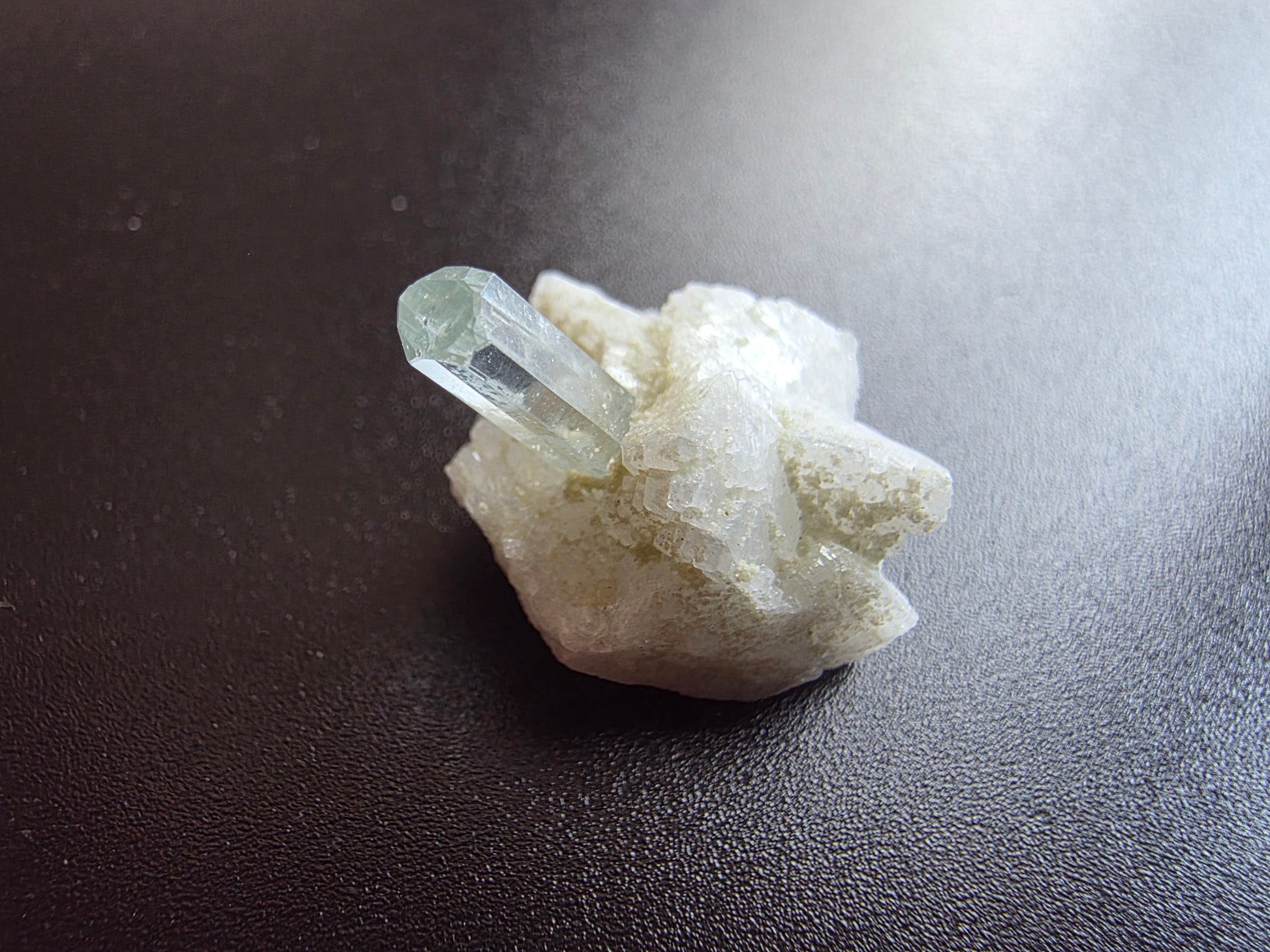 5 - Aigue-marine Cristal Roche