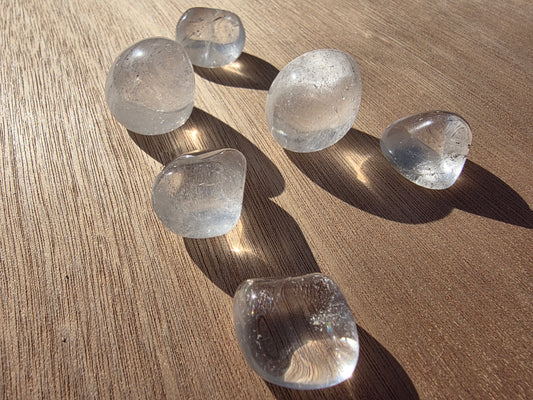 Pierres roulées de cristal de roche (lots de 2) Cristal Roche