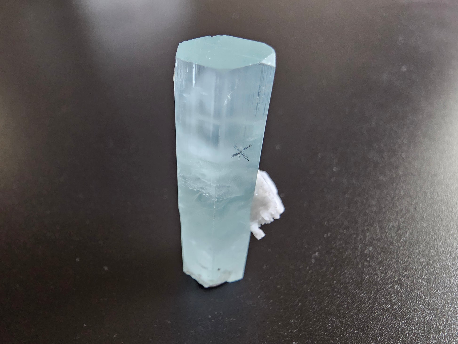 40 - Aigue-marine Cristal Roche