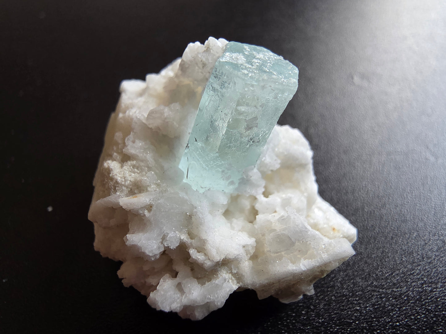 9 - Aigue-marine Cristal Roche