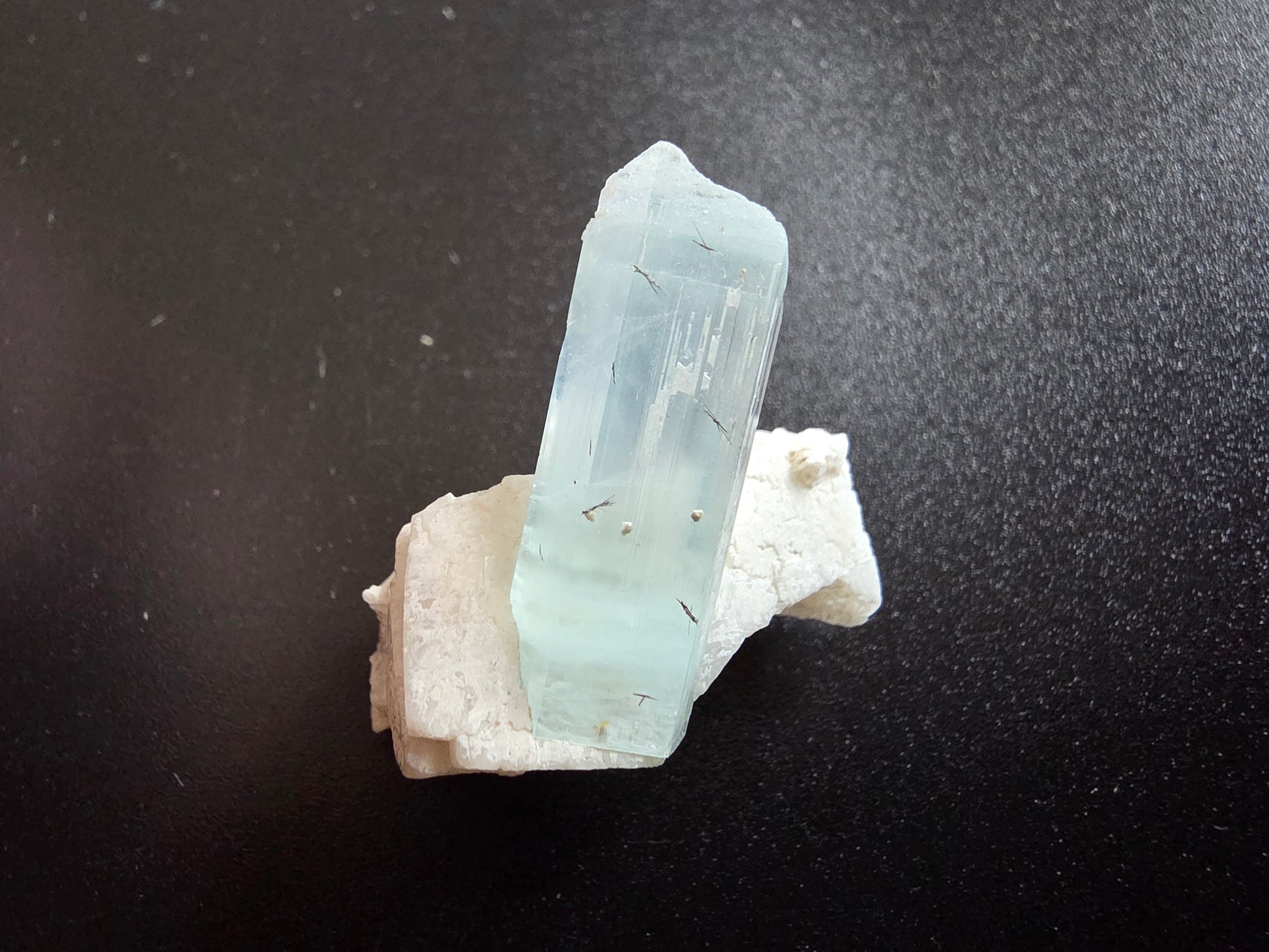7 - Aigue-marine Cristal Roche