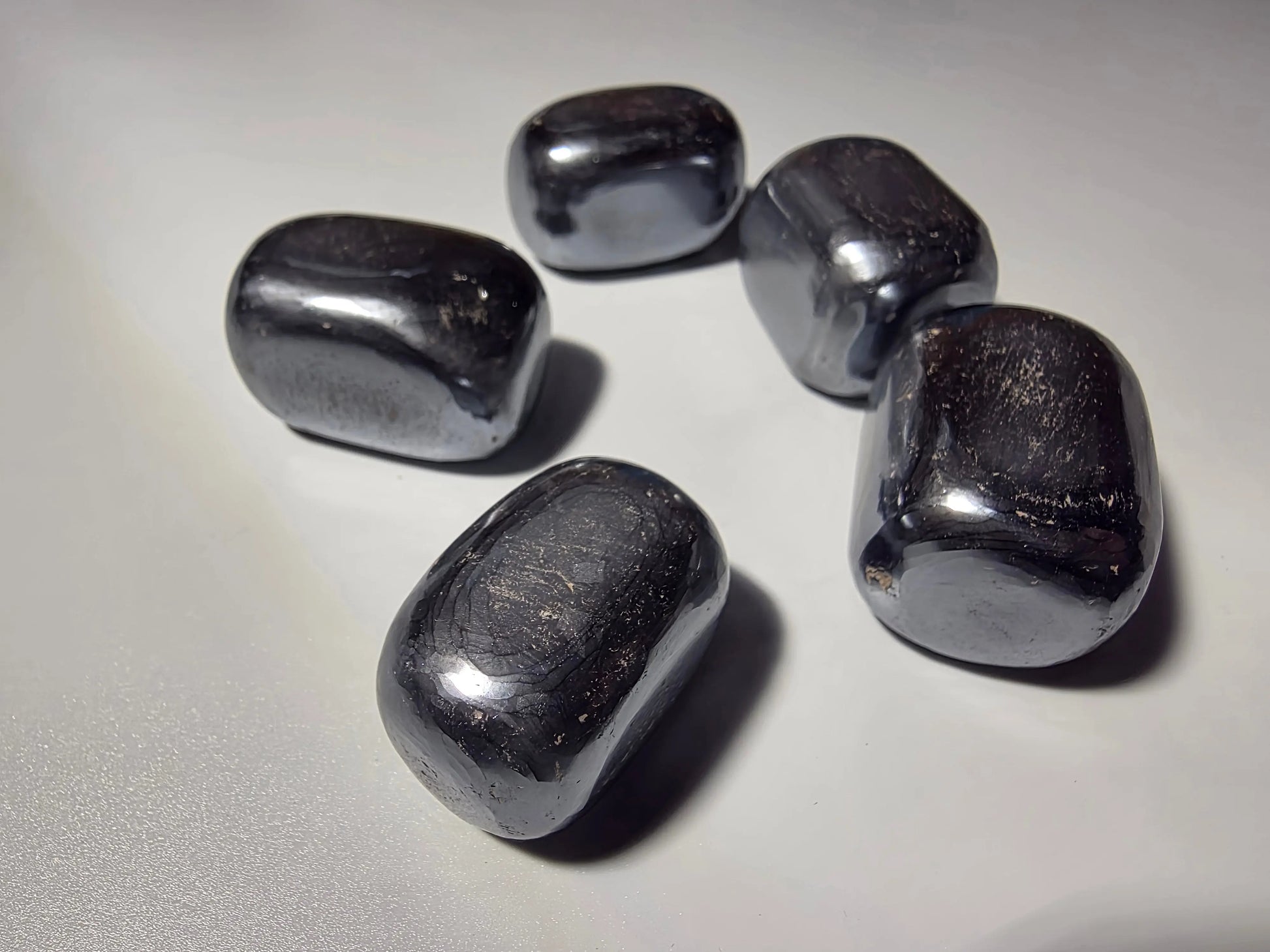 Pierre polie de shungite élite Cristal Roche