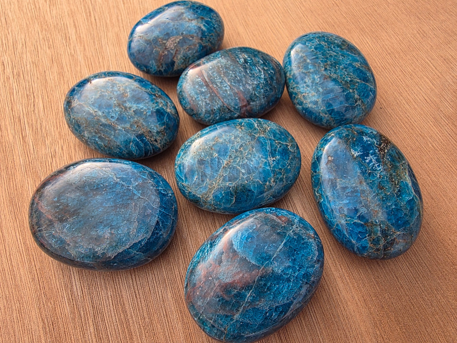 Galet d'apatite Cristal Roche