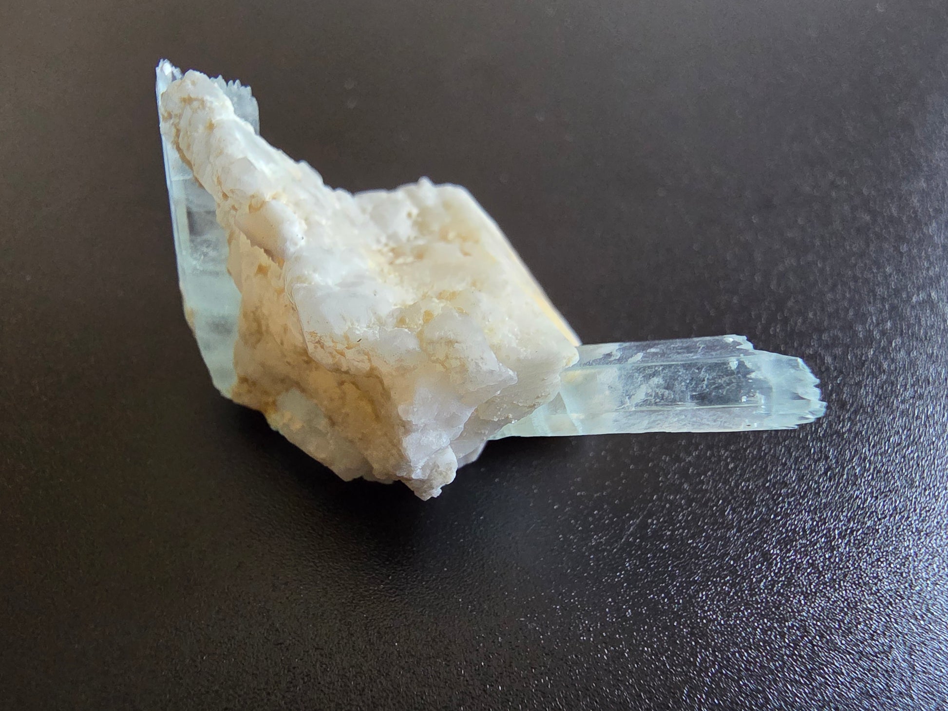 15 - Aigue-marine Cristal Roche