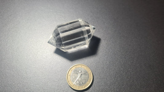 Cristal de quartz - 12 facettes - 4.7 x 2.5 cm - 39g Ma boutique